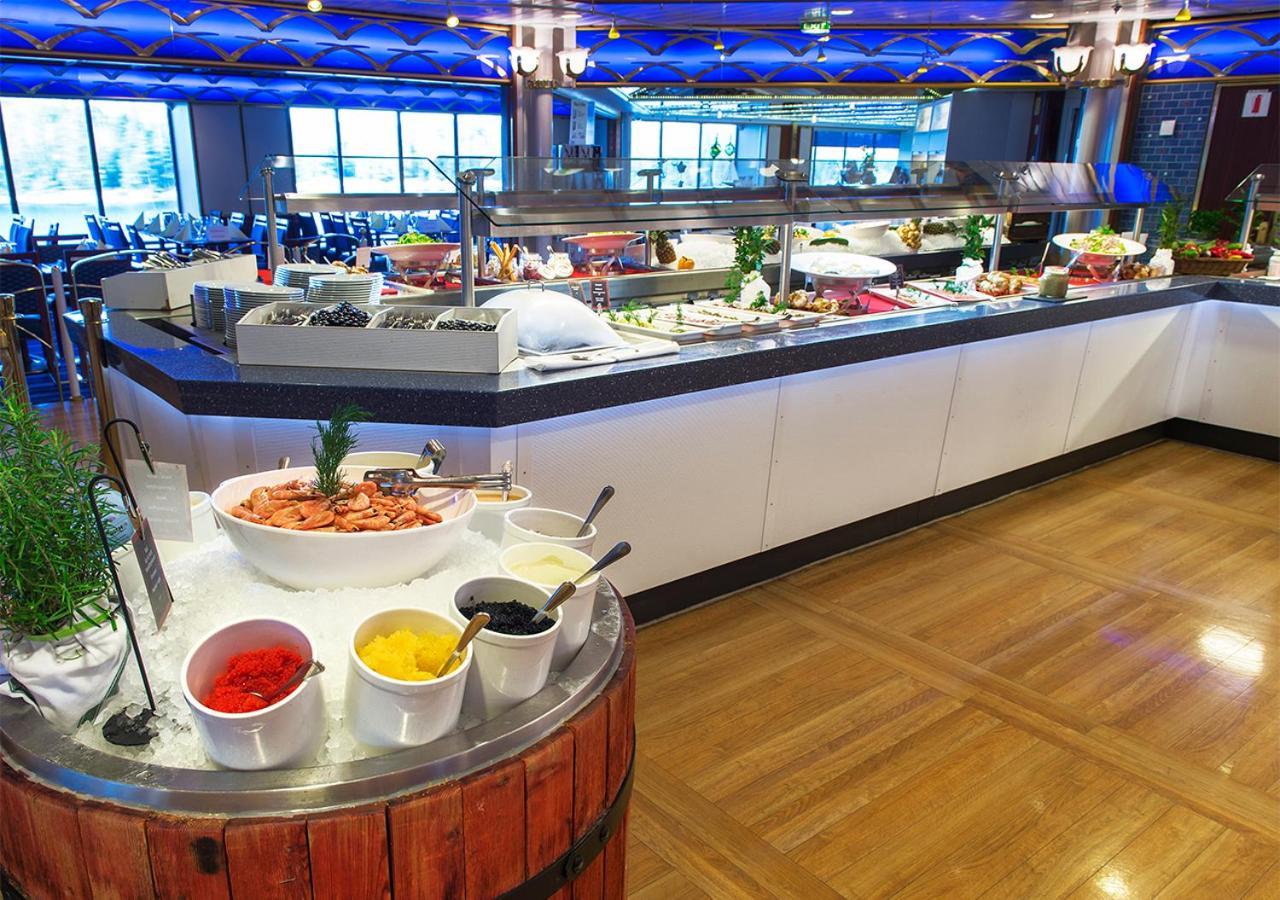 ホテル Viking Line Ferry Viking Cinderella - One-Way Journey From Helsinki To Stockholm エクステリア 写真