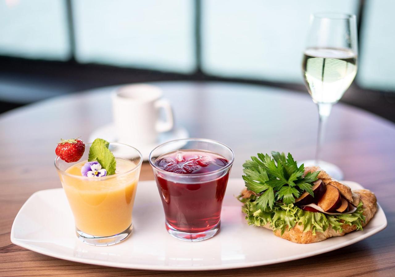 ホテル Viking Line Ferry Viking Cinderella - One-Way Journey From Helsinki To Stockholm エクステリア 写真