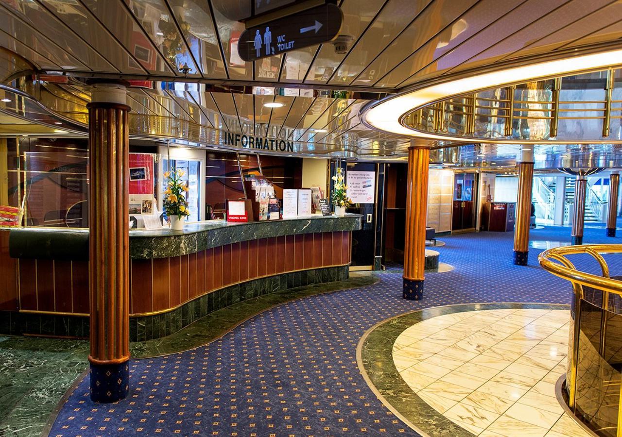 ホテル Viking Line Ferry Viking Cinderella - One-Way Journey From Helsinki To Stockholm エクステリア 写真